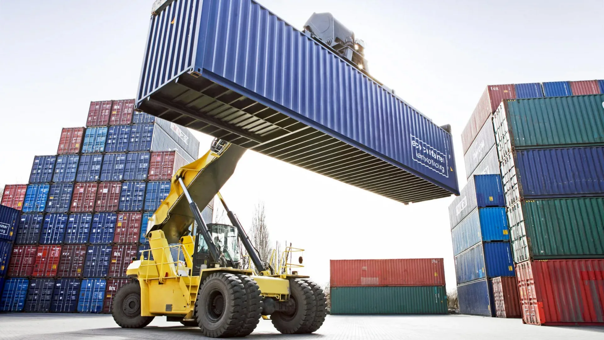 Контейнерные перевозки порт Южные Курилы круглогодично